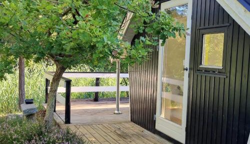 One-Bedroom Holiday Home
