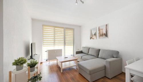 Superior One-Bedroom Apartment with Balcony