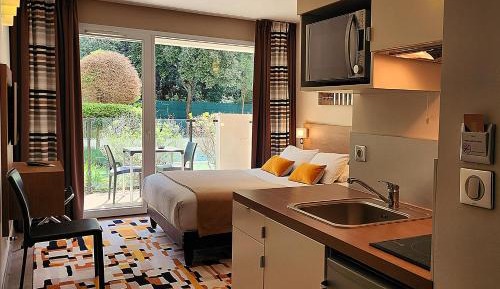Superior Double Room with Terrace and Kitchen