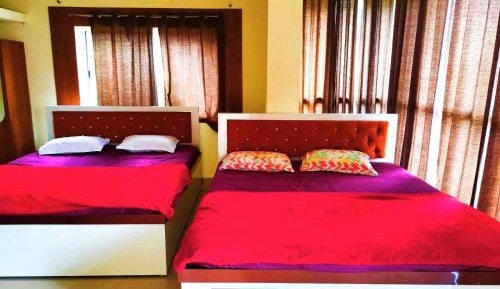 Deluxe Family Room