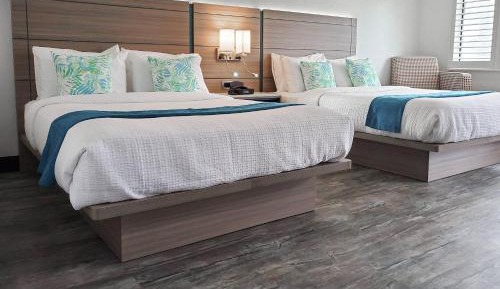 Queen Suite with Two Queen Beds - Non-Smoking