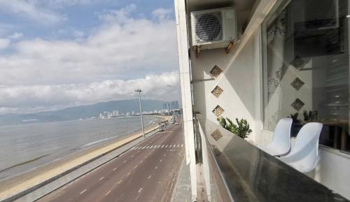 Deluxe Double Room with Balcony and Sea View