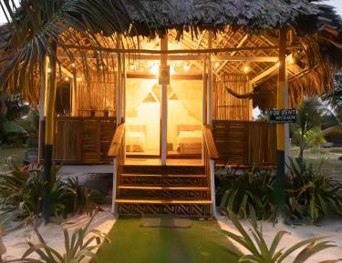Deluxe Bungalow