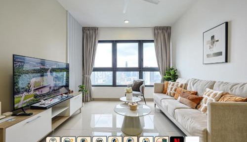 Four-Bedroom Deluxe Apartment