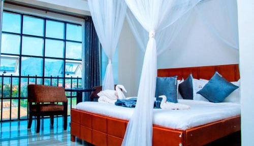 Deluxe Double Room with Extra Bed