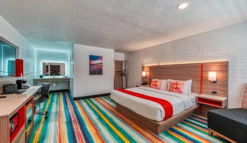King Room - Accessible/Non Smoking