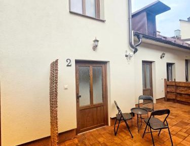 Deluxe Two-Bedroom Apartment with Garden View