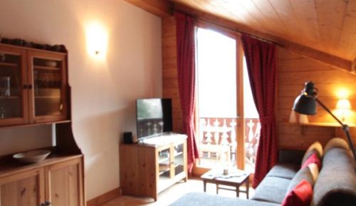 Apartment (6 Adults)