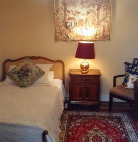 Standard Single Room with Shared Bathroom