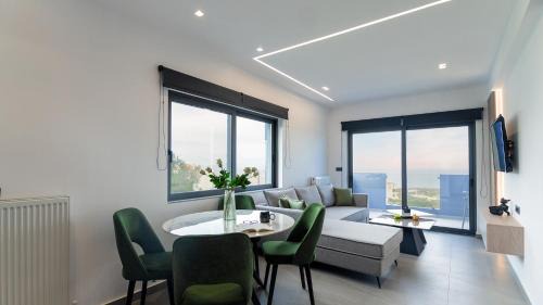 Two-Bedroom Deluxe Apartment with Ocean View