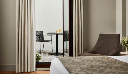 Premium Room with Patio