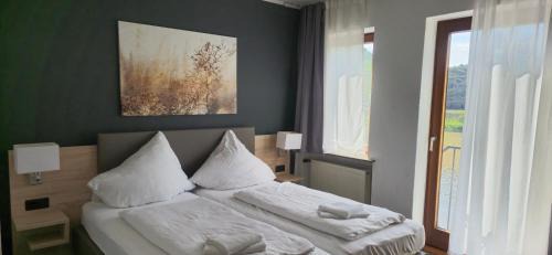 Room #1118298927