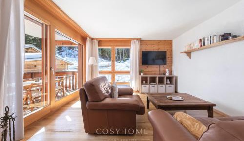 Two-Bedroom Apartment with Mountain View