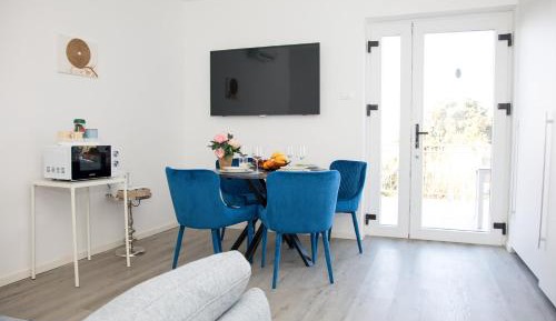 King Suite with Terrace and Parking