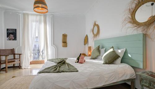 Queen Room