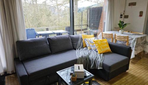 One-Bedroom Bungalow