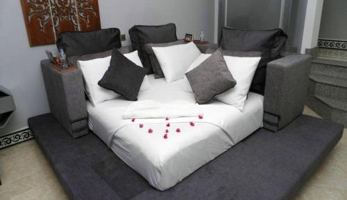 Queen Room with Sea View