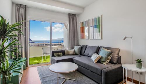 Two-Bedroom Apartment with Balcony and Sea View