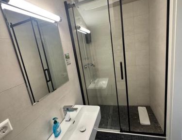 Single Room with Private Bathroom