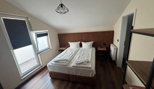 King Room with Private Bathroom