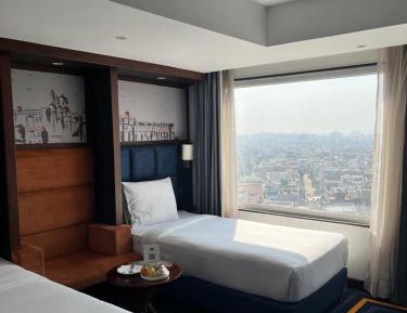 High Floor Standard Twin Room