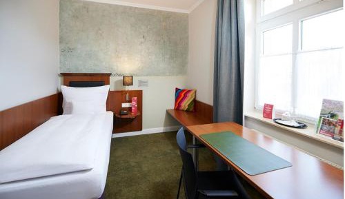 Small Single Room