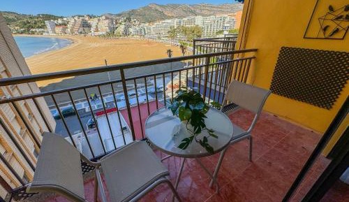 Two-Bedroom Apartment with Balcony and Sea View