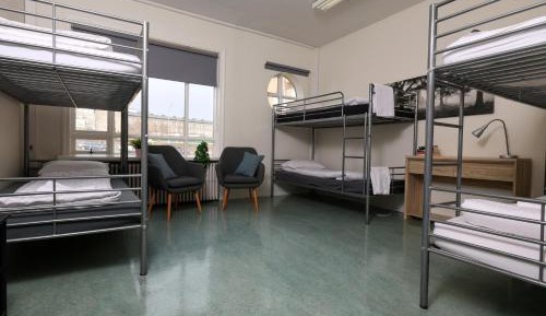 Bed in 6-Bed Mixed Dormitory Room