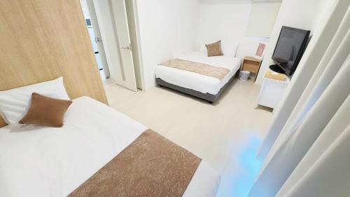 Superior One-Bedroom Apartment with Balcony