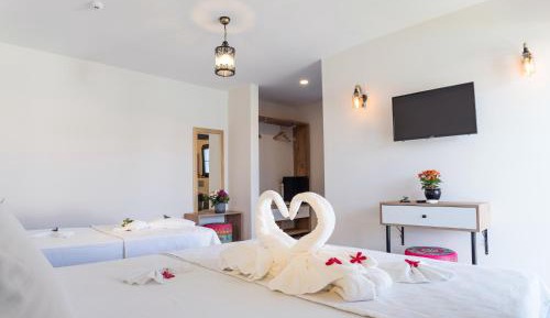 Quadruple Room with Garden View