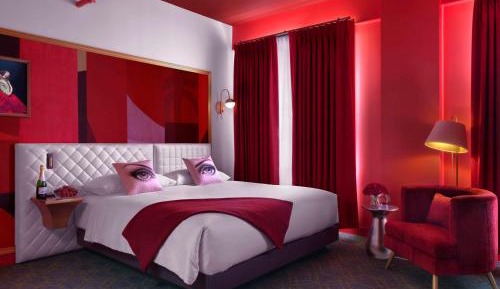 Red King Room