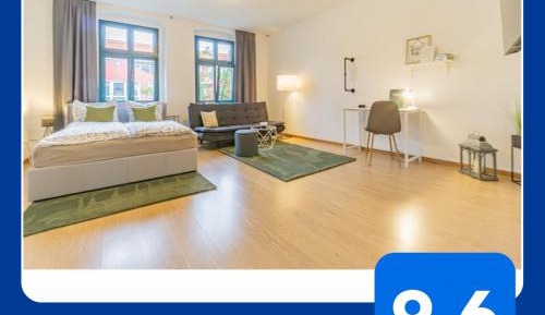 King Studio with Sofa Bed