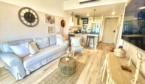 One-Bedroom Apartment with Terrace