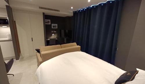 Studio Apartment with Sea View