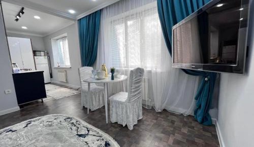Studio Apartment with King Bed