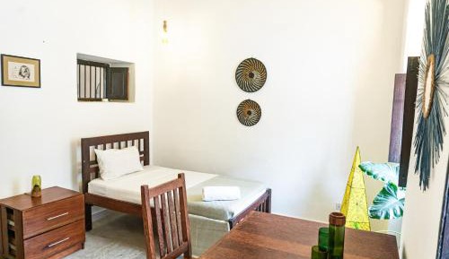 Single Room with Shared Bathroom