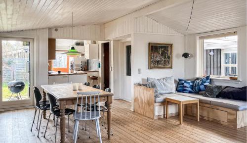 Four-Bedroom Holiday Home