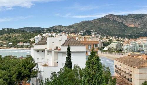 Two-Bedroom Apartment with Terrace and Sea View