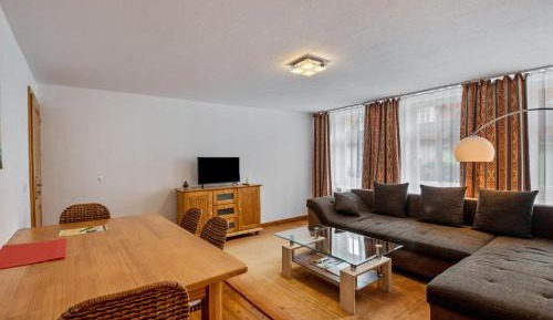 Superior One-Bedroom Apartment
