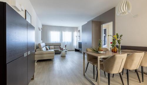 Two-Bedroom Suite - Annex