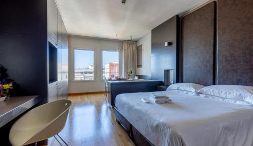 Double Room (1 Adult)