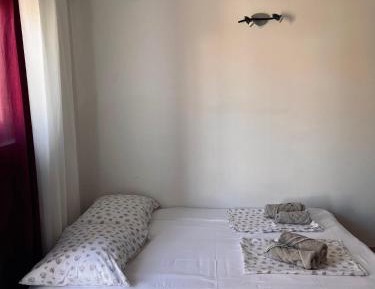 Studio with Sofa Bed