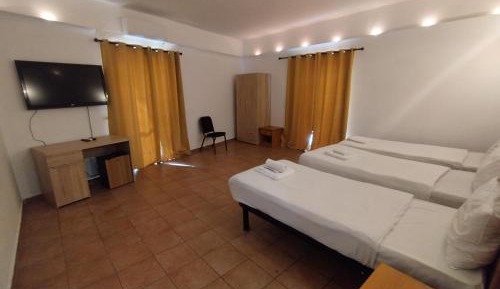 Economy Twin Room