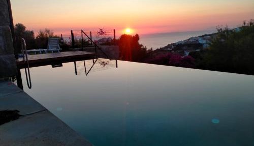 Villa with Sea View