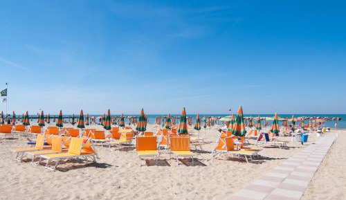 Triple Room - Beach Package