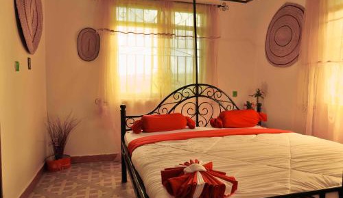 Three-Bedroom Holiday Home 