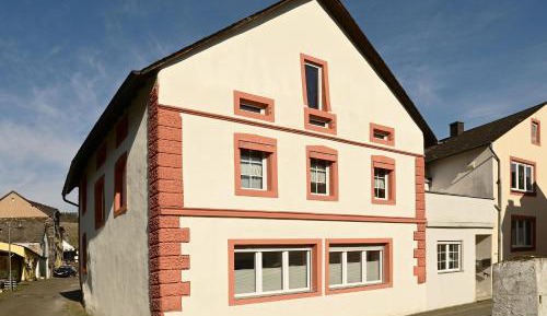 Apartment - Split Level