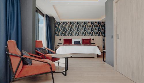 Deluxe Double Room with Balcony and Sea View