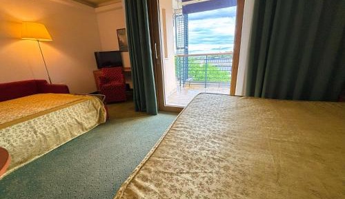 Quadruple Room with Sea View