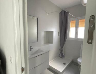 Standard Apartment (4 Adults)